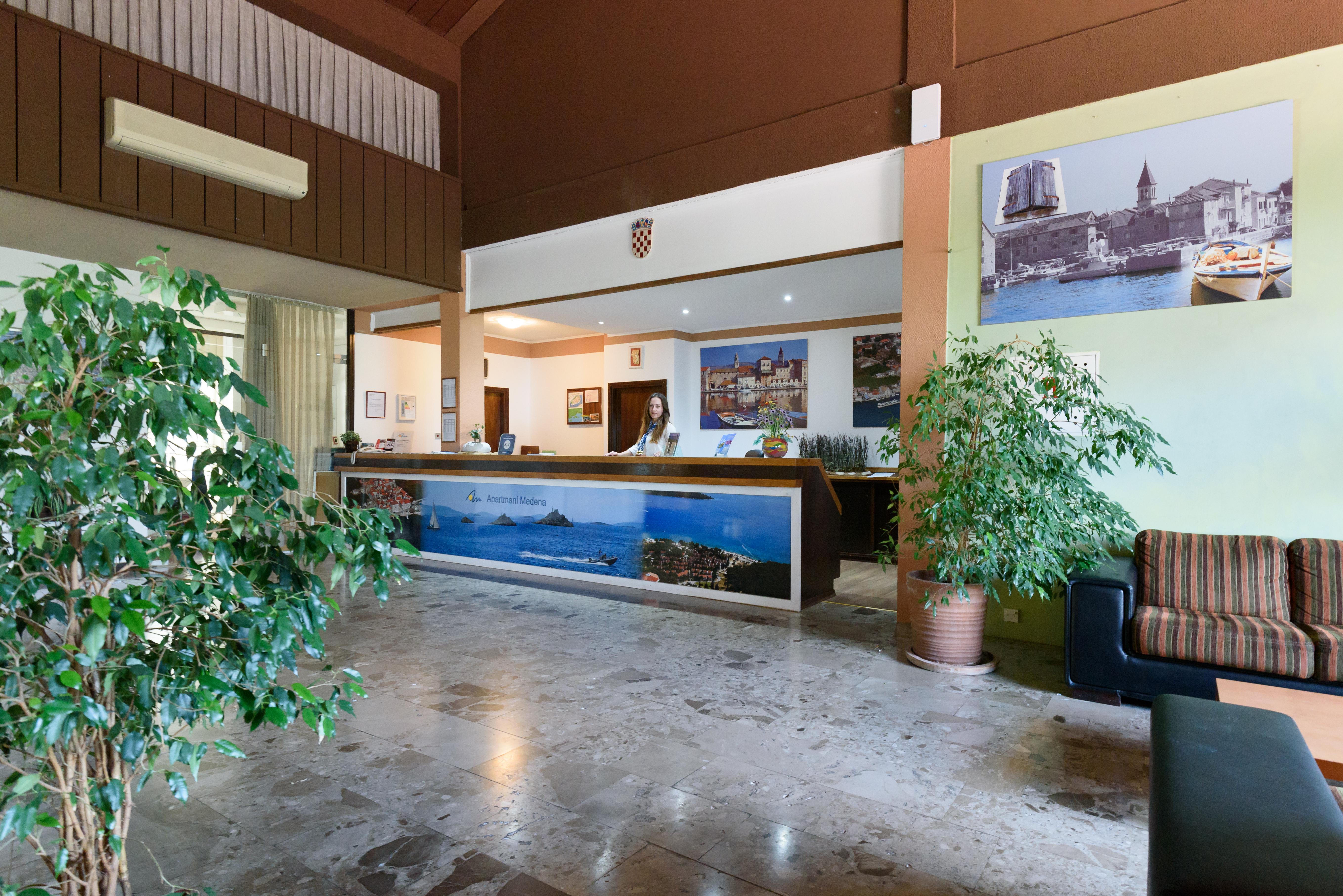 Apartment Medena Trogir Exterior photo